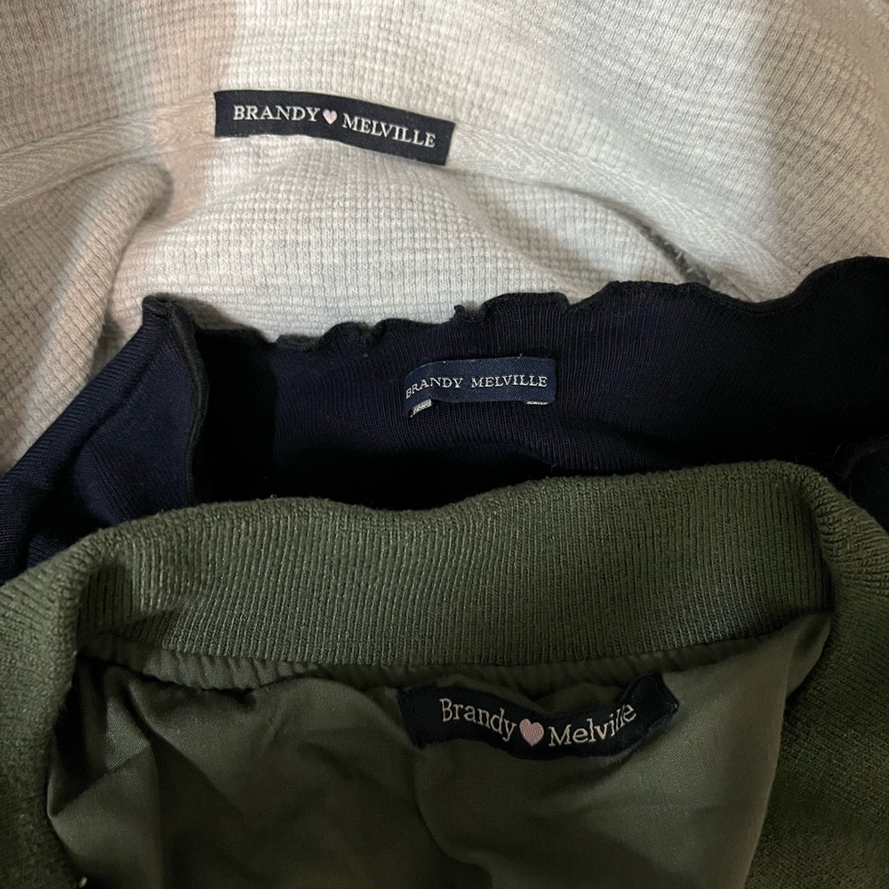 15 Piece Reseller Lot - Brandy Melville & John Galt Pieces - Picture 3 of 3